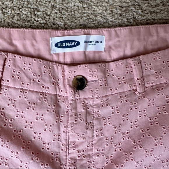 EUC Old Navy Mid-Rise Everyday Pink Eyelet Shorts - Picture 2 of 8